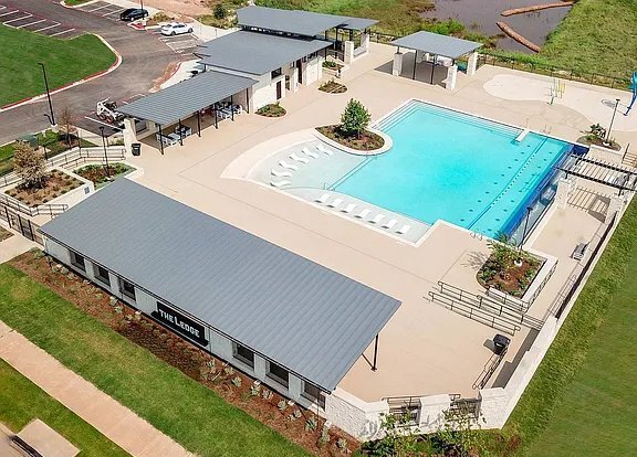 Photo - 387 Borchers Blvd