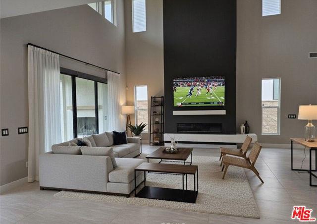 Photo - 20537 Overlook Ct