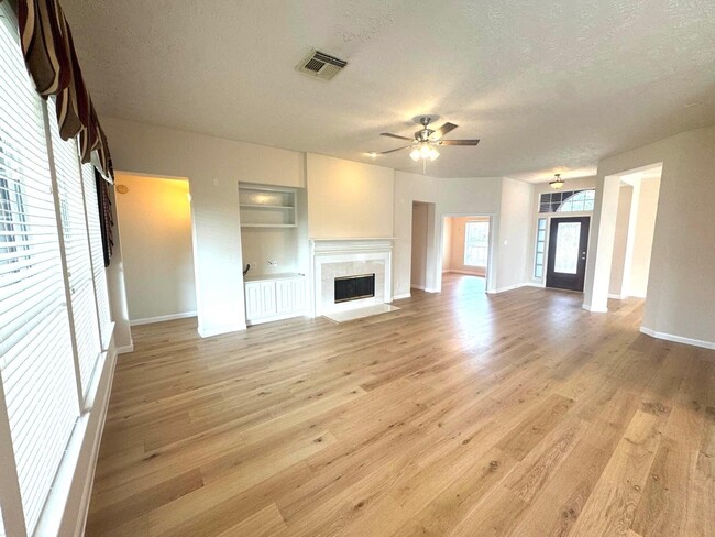 Photo - 12015 Concho Bay Ct