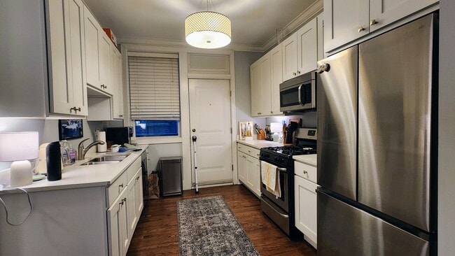 Photo - Gorgeous 2 bedroom in Lakeview Unidad 735-3C