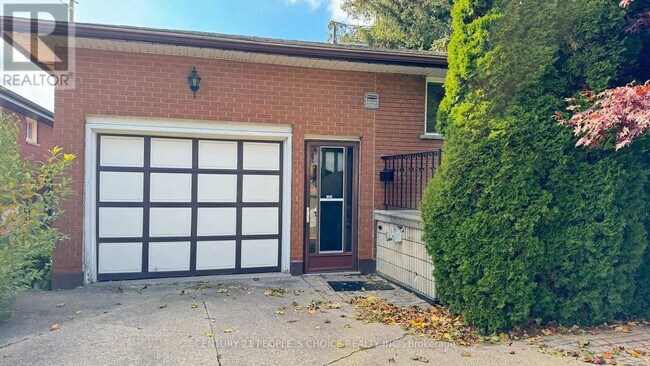 Photo - 122 Rifle Range Rd