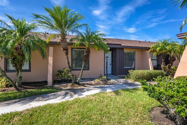 Building Photo - 2024 Trinidad Ct