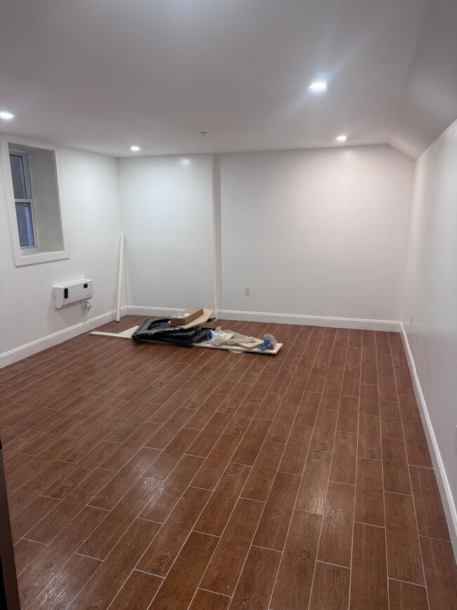 Photo - 647 N 16th St Unit 1