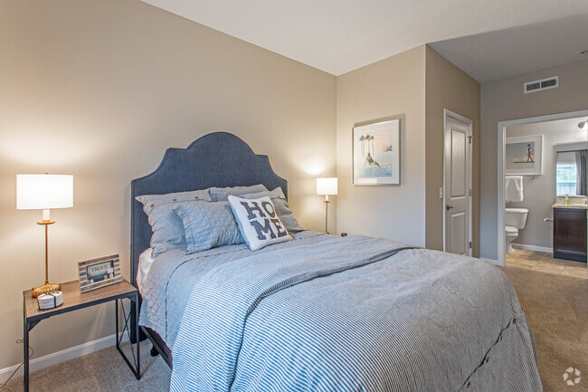 The Sandusky - 2 Br, 2 Ba - 957 SF