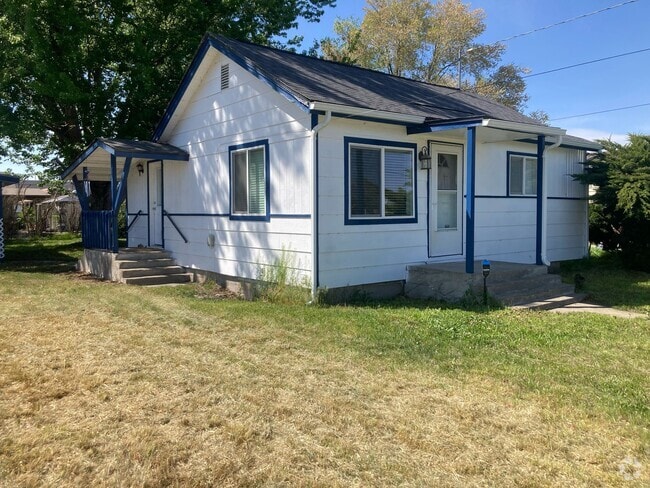 Building Photo - 4114 S 2nd St Rental