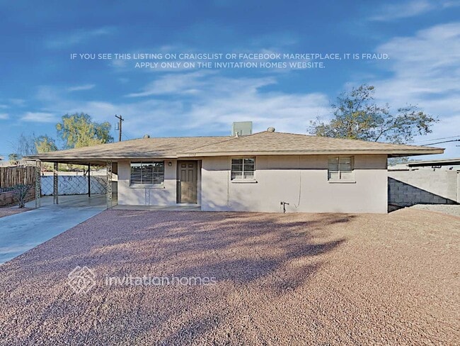 Building Photo - 4422 S Park Dr