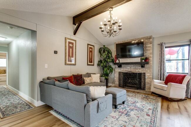 Photo - "Charming 3-Bedroom Haven with Cozy Fireplace in San Antonio – 1570 Sq Ft of Comfort!"