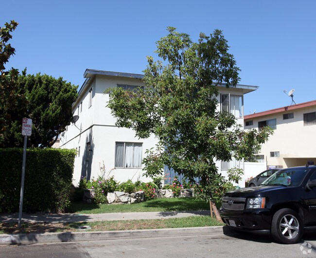 1641 Westgate Avenue,
