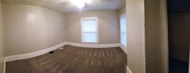 1023 W 3rd St Unit 4