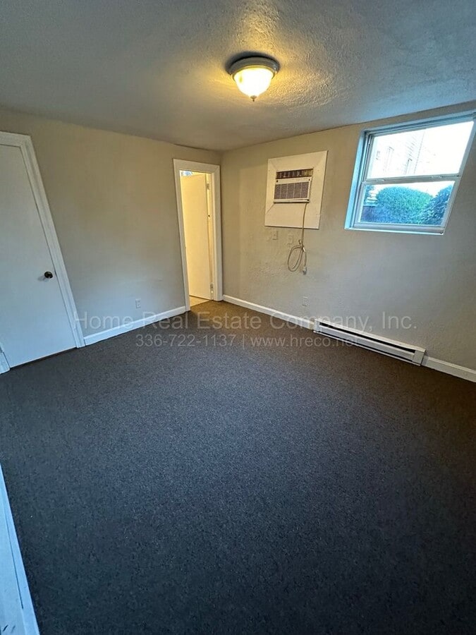 Photo - 131 Westdale Ave NW Unit 131