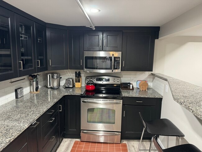 Photo - 171 Foster St Unit #B