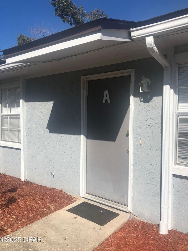Photo - 6707-6722 FL-22 Unit A
