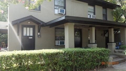 Photo - 5736 Worth St