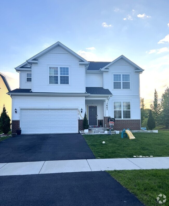 Building Photo - 3607 Ambrosia Dr Rental