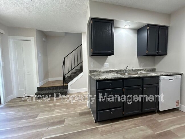 Photo - 1258 S Jackson St