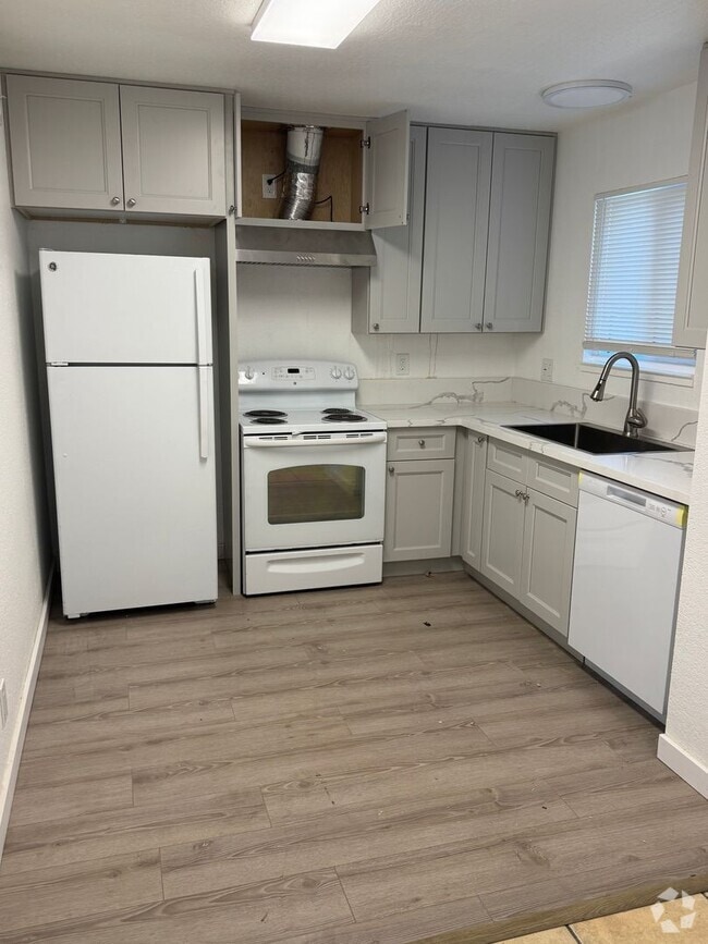 Building Photo - 4041 22nd St Unit 4041 22nd Street  1 Rental