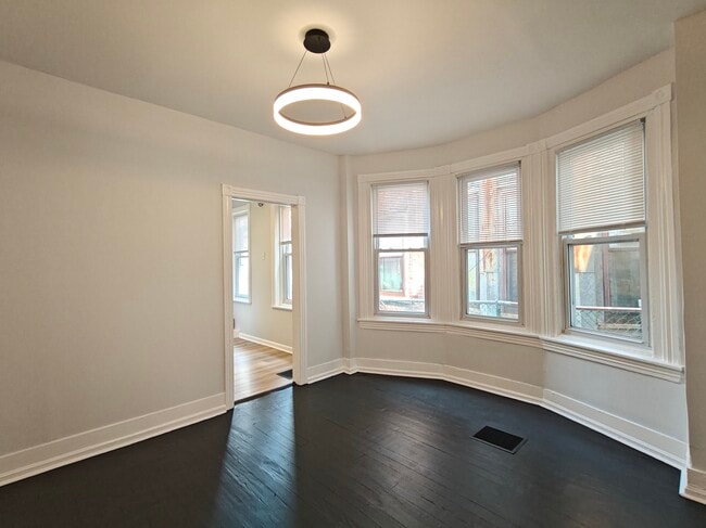 Photo - 282 S Ithan St