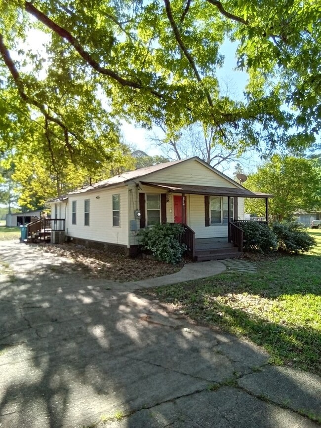 ****Benton***** - ****Benton***** House