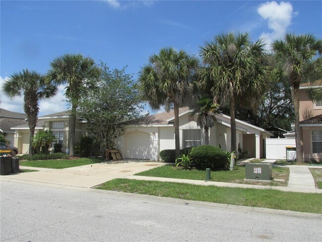 Building Photo - 3240 Brewster Dr