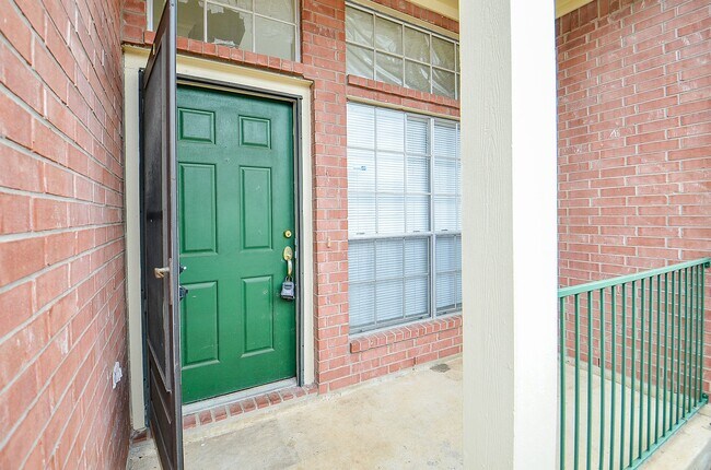 Photo - 2710 Grants Lake Blvd Unit I-4