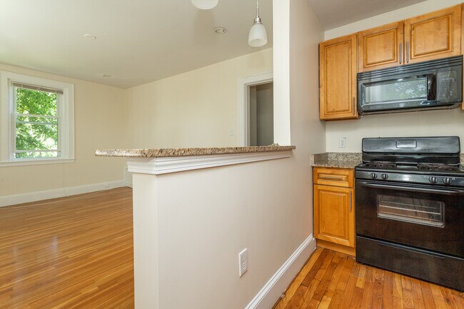 Photo - 140 Highland Ave Unit #15