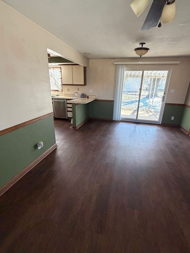 Photo - Awesome Three Bedroom/Two Bath Home In Rona Hills/Fairborn