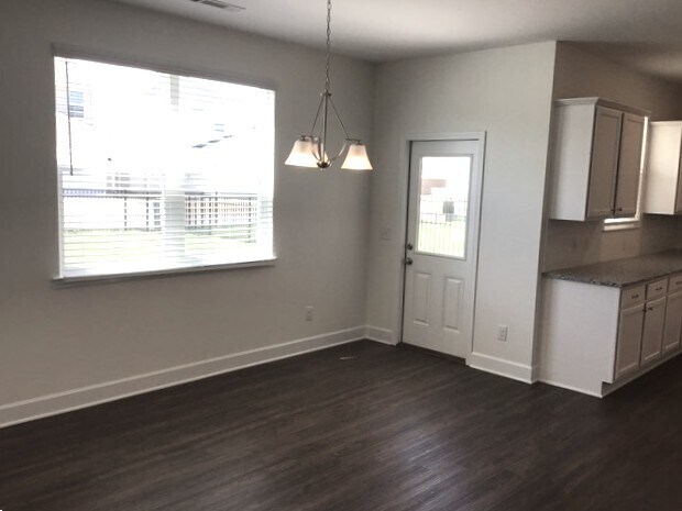 Photo - 5262 Lake Maxwell Dr