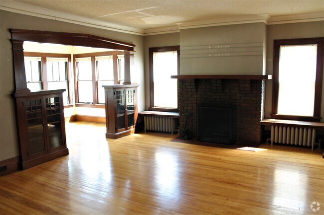 Building Photo - 3810 Lyndale Ave S Unit 1 Rental