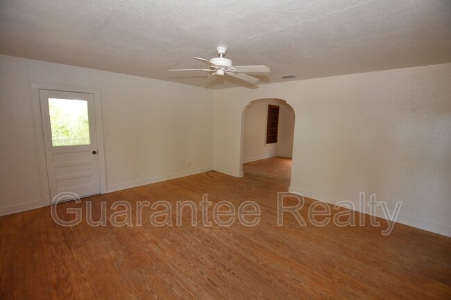 Photo - 2246 SE 3rd Ave
