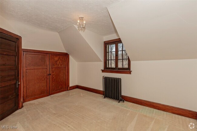 Building Photo - 285 Corning Dr Rental