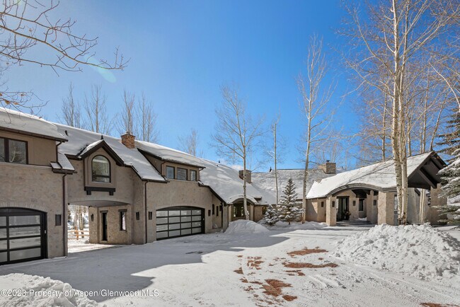 Photo - 75 McLain Ct