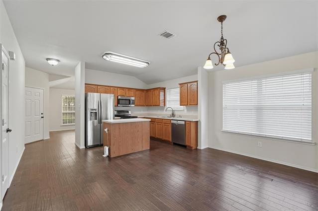 Photo - 9822 Revolution Way