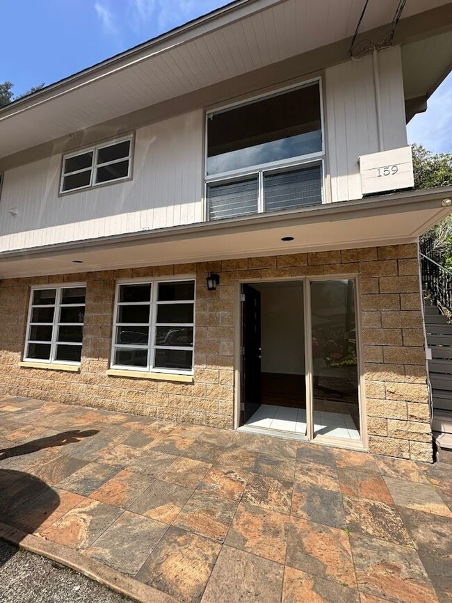 Nuuanu Pali Ground floor duplex 3 bed, 1 b... - Nuuanu Pali Ground floor duplex 3 bed, 1 b... House