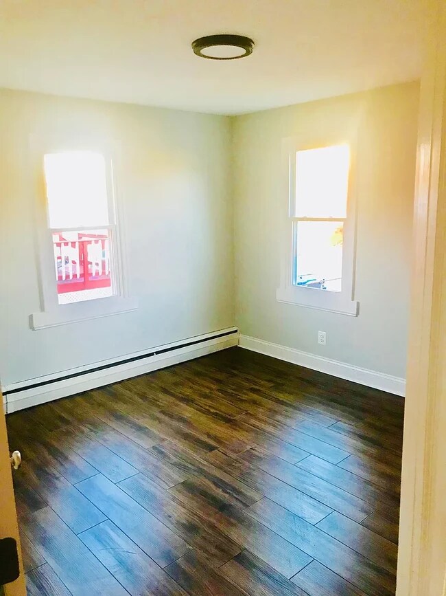 Photo - 1712 Pin Oak Ave