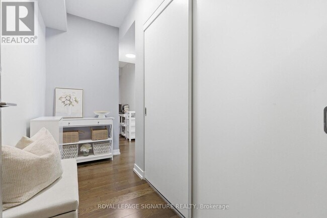 Photo - 21 Widmer St Unit 3801