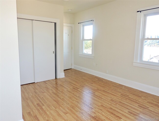 Photo - 15 William St Unidad 3W