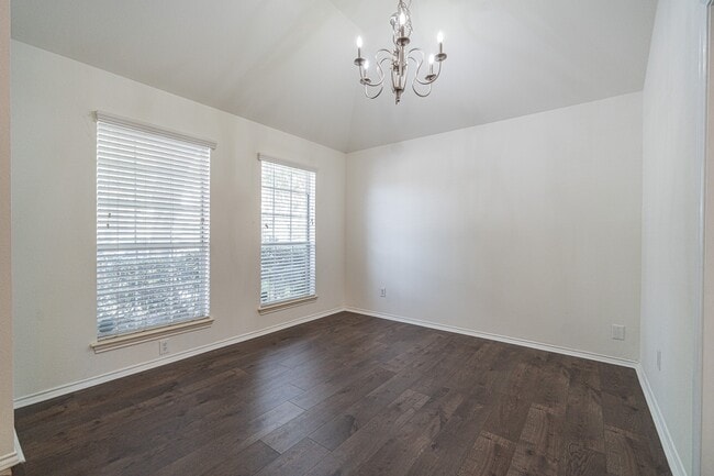 Photo - 2111 Sailwind Dr