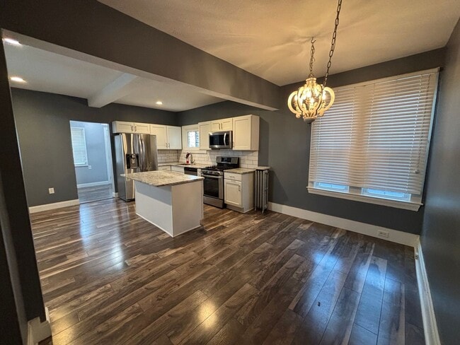 Photo - 4200 Whitman Ave Unit Down