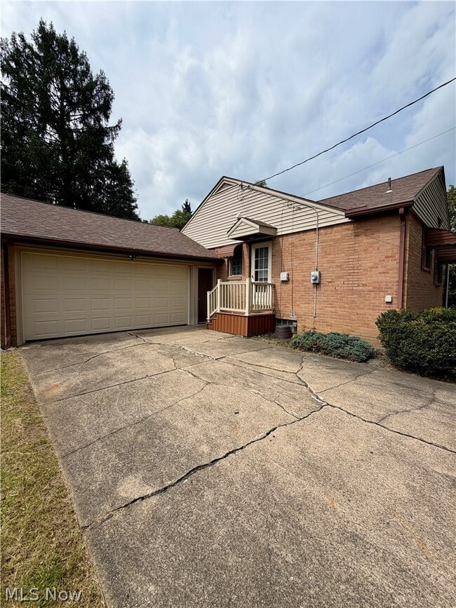 Photo - 32 Orchard Dr