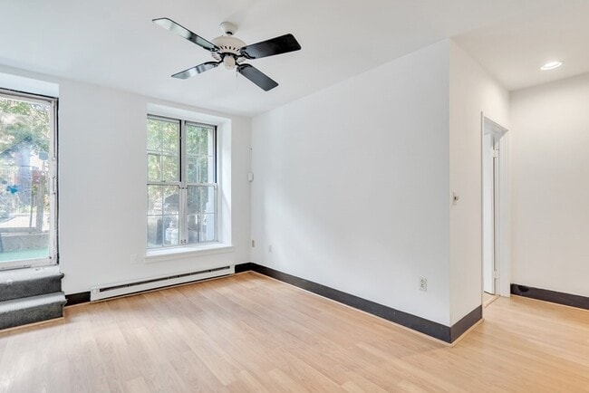 Photo - 240 Heath St Unidad 101
