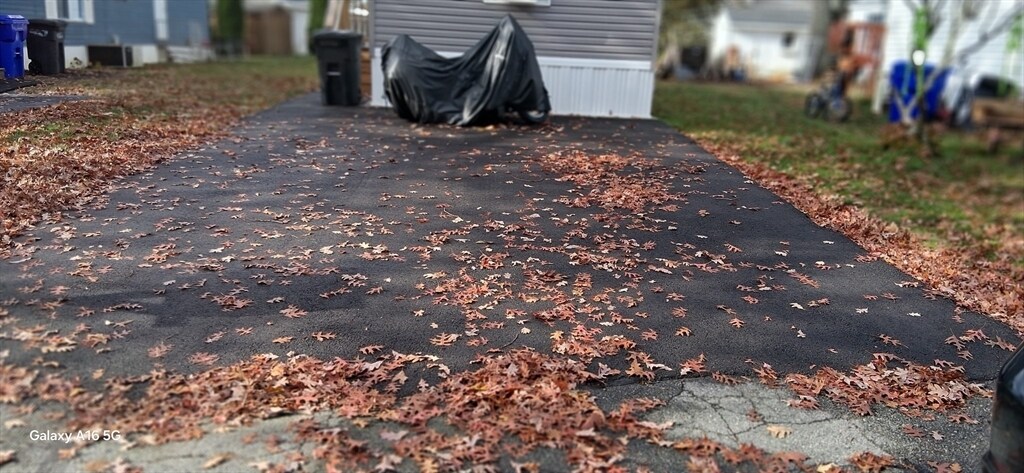 Photo - 8 Mayflower Ave