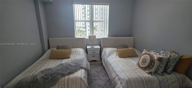 Photo - 7900 Harbor Island Dr Unit 806