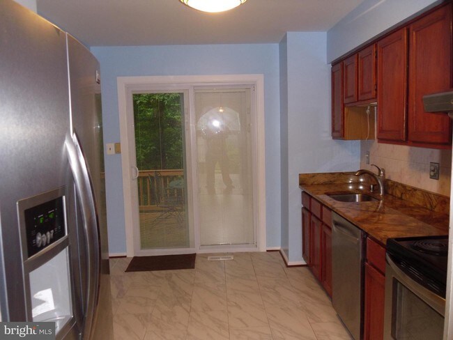 Photo - 14710 McKnew Rd