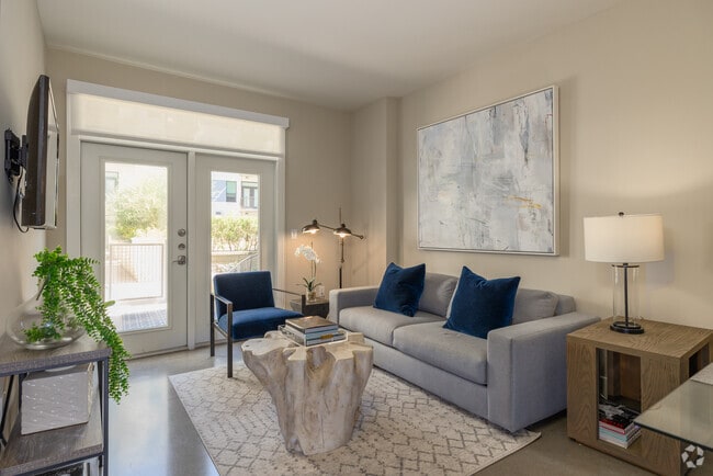 Living room - 1BR, 1BA - 732SF