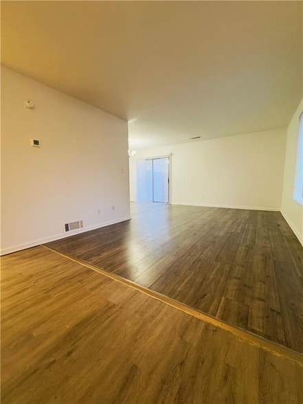 Photo - 3759 Mulkey Cir SW