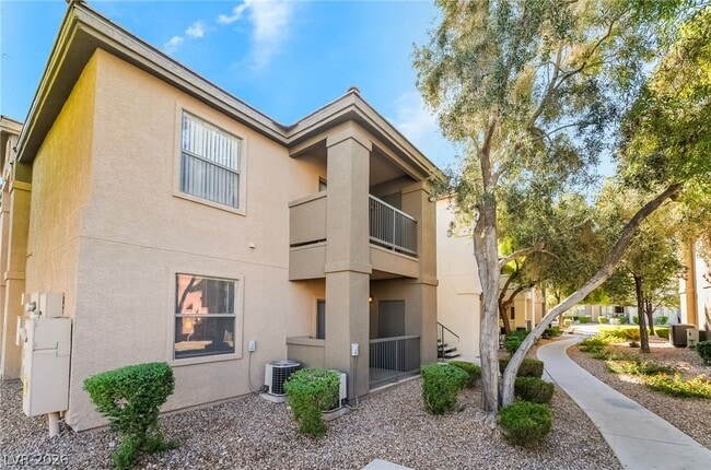 Photo - 8000 W Badura Ave