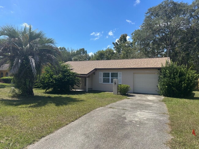 Building Photo - Cute 2 Bedroom, 2 Bathroom, 1 Car Garage h...