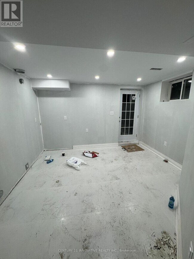 Photo - 32 Couperthwaite Crescent