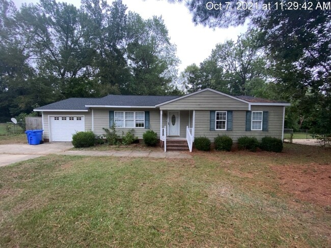 Building Photo - 1005 Sandalwood Dr