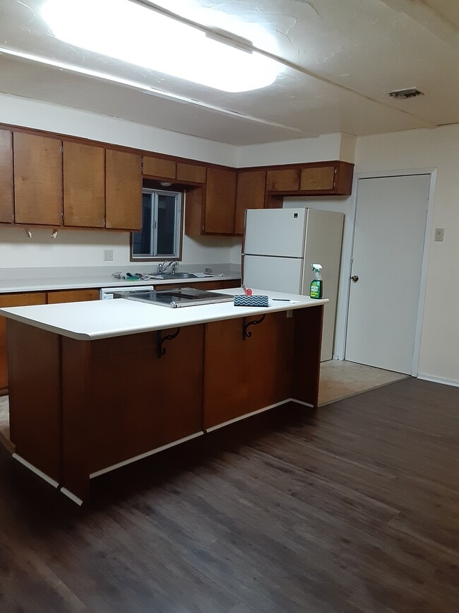 Kitchen - 657 C St Unit A